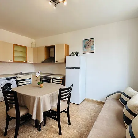 Sunny House 303 Two Bedroom * Слънчев бряг