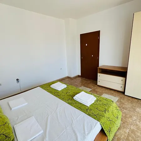 Sunny House 303 Two Bedroom *