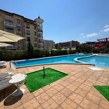 Sunny House 303 Two Bedroom Слънчев бряг